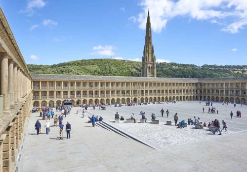 The_PIece_Hall_1
